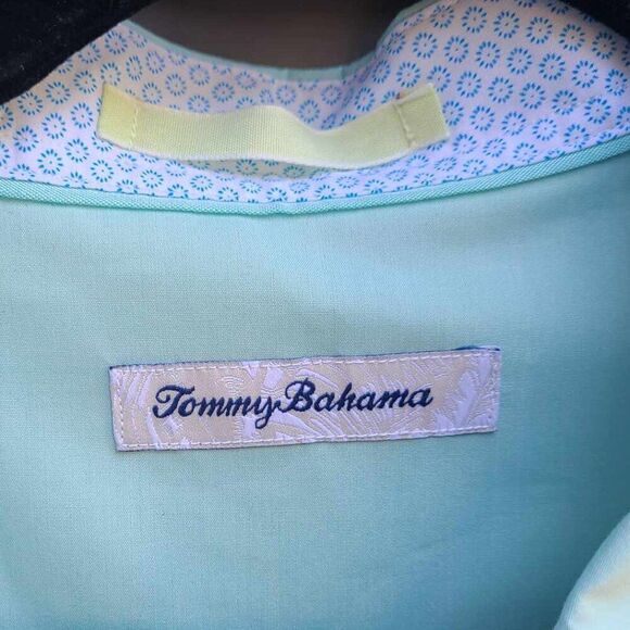 Tommy Bahama Blue Ombre Cotton Silk Button Down Shirt XL NWOT! - Picture 2 of 9